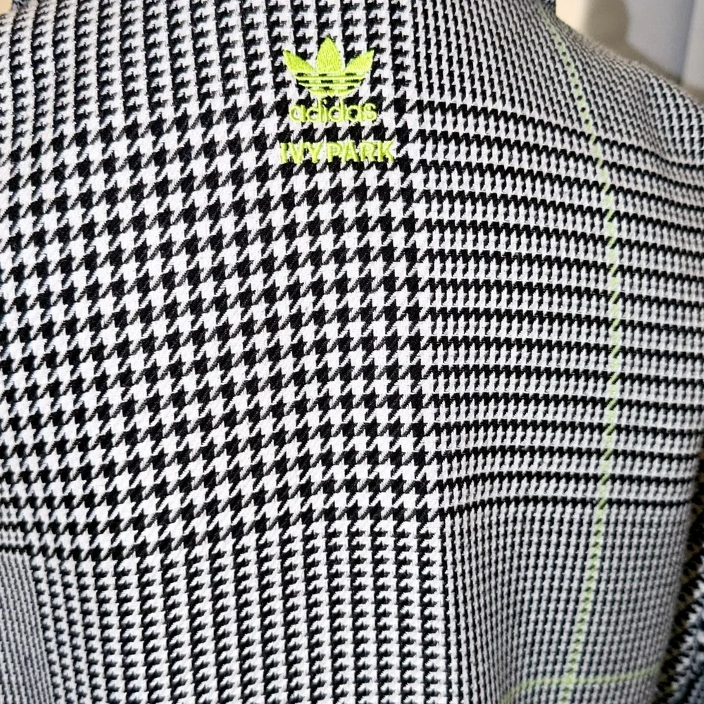 Adidas Ivy Park pants suit. - Picture 2 of 7